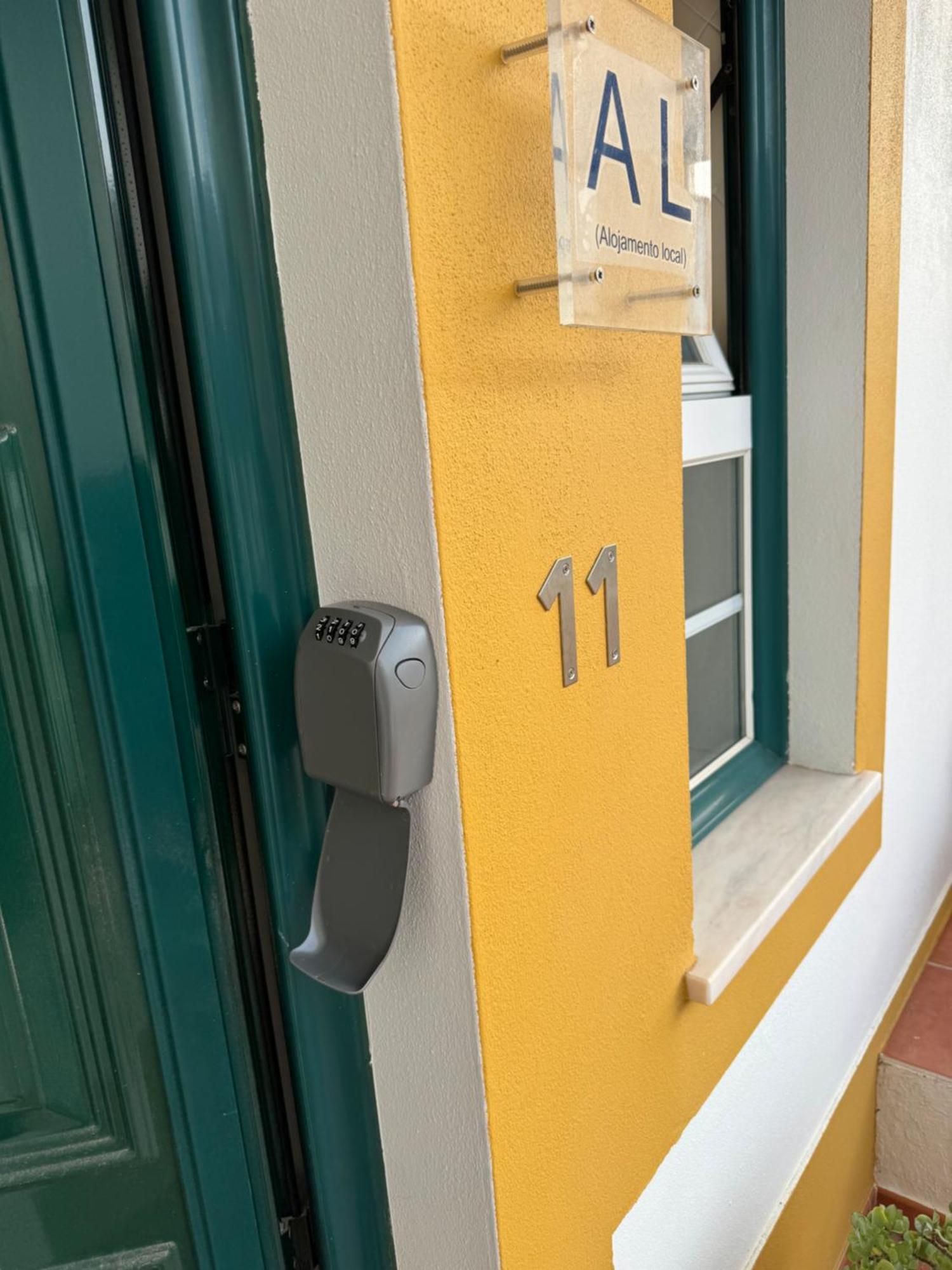 Duplo Com Terraco E Casa De Banho Privativa - Em Casa De Em Almograve - Trilho Dos Pescadores Homestay